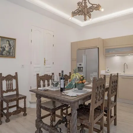 Guest house Barsanz Palace